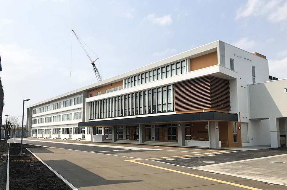 鶴田町立鶴田小学校